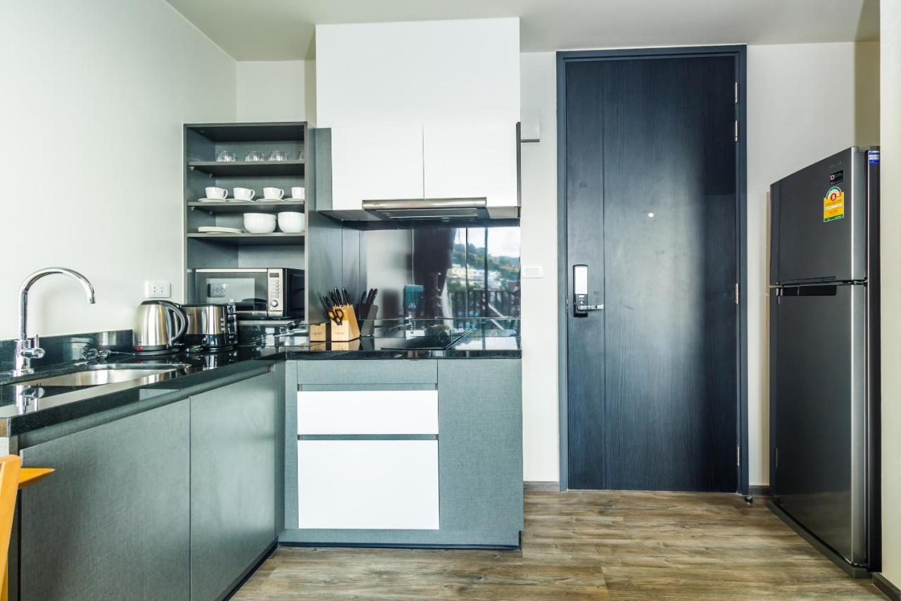 The Deck Condominium By Lofty Patong Екстер'єр фото
