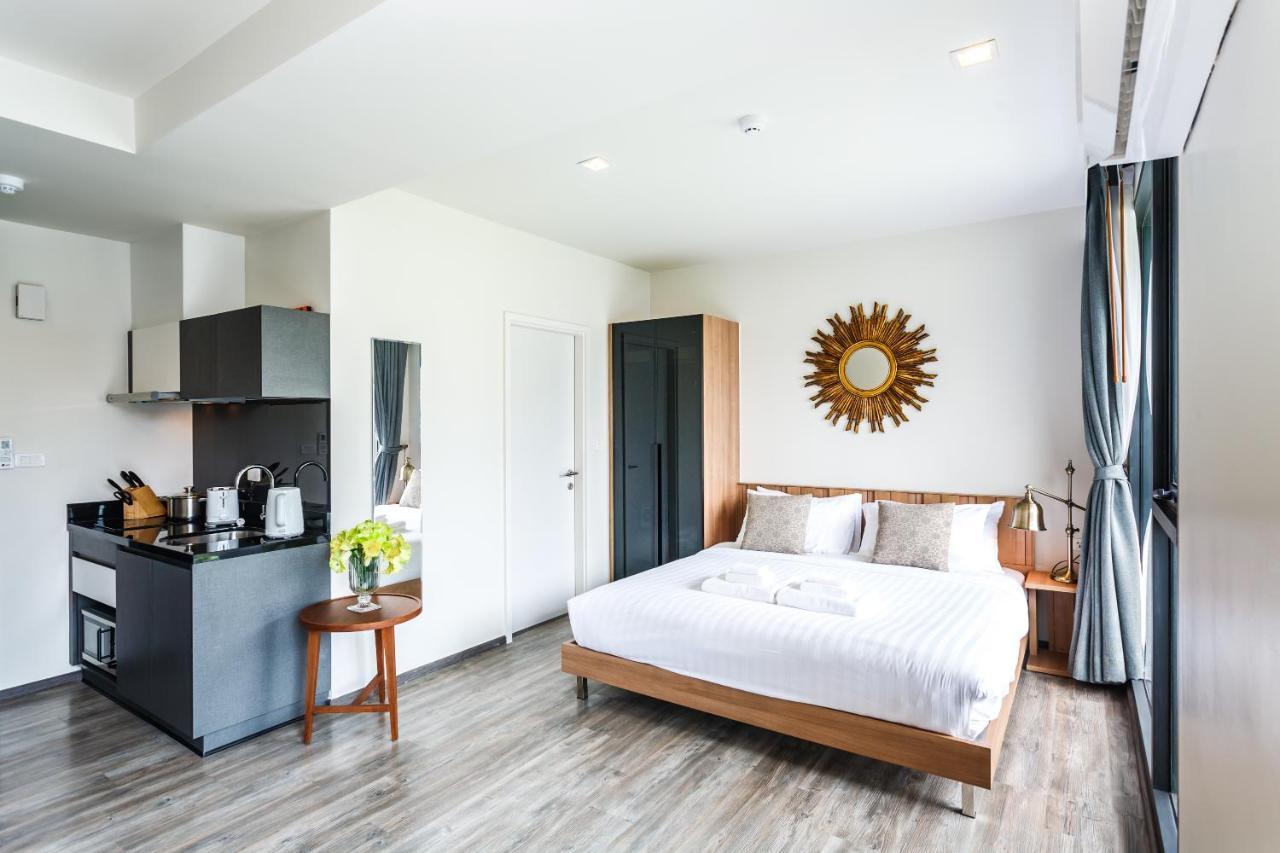 The Deck Condominium By Lofty Patong Екстер'єр фото
