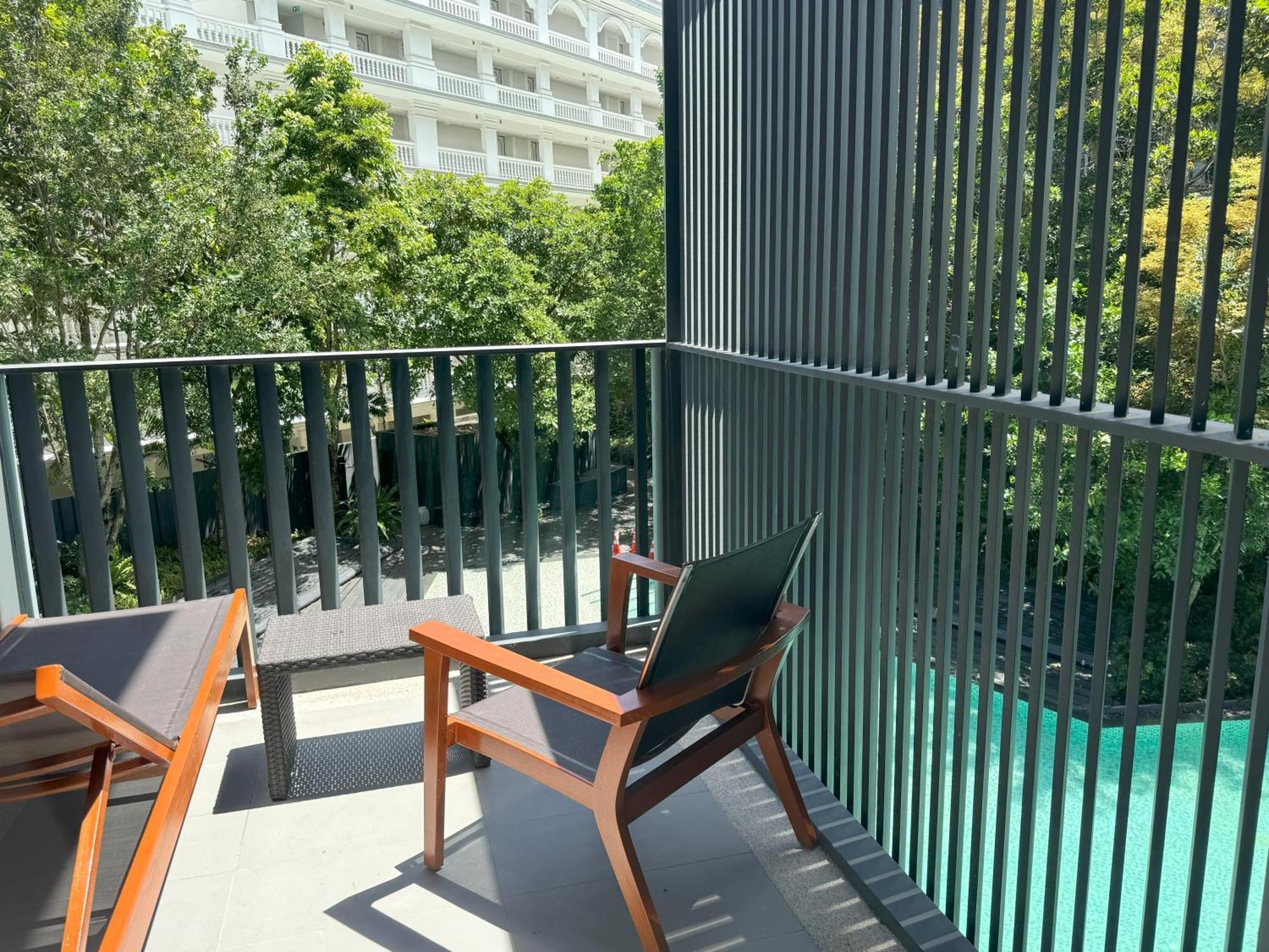 The Deck Condominium By Lofty Patong Екстер'єр фото