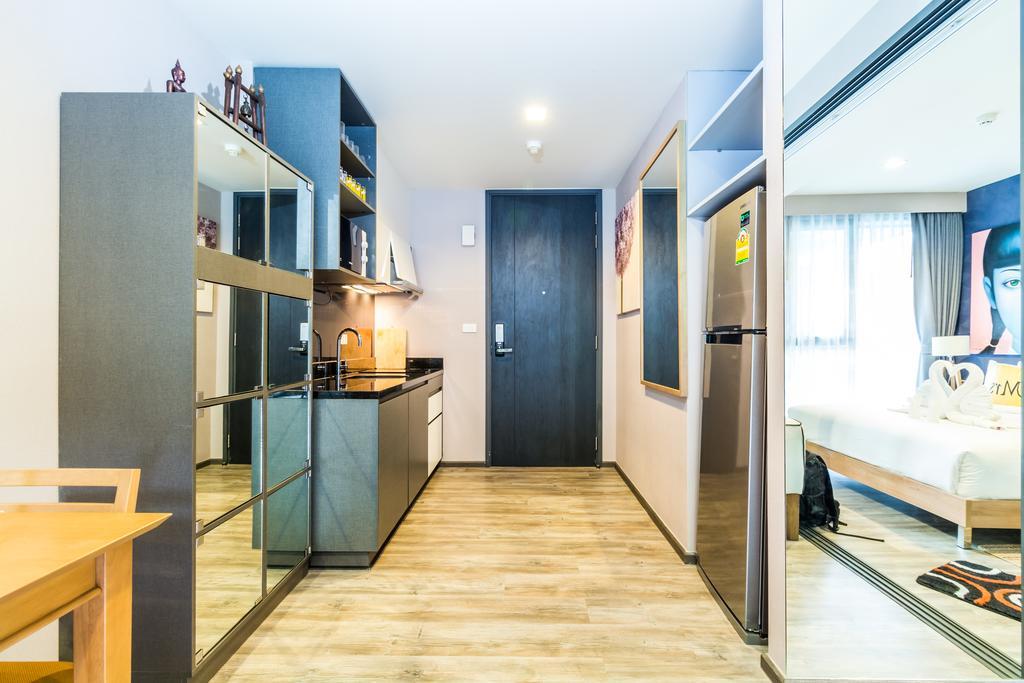 The Deck Condominium By Lofty Patong Екстер'єр фото